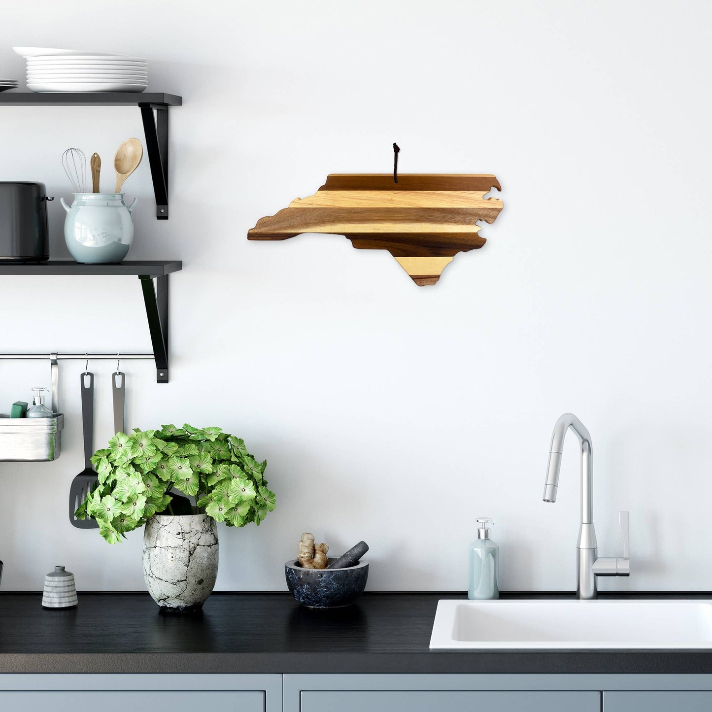 Rock & Branch® Shiplap Series North Carolina Serving Board