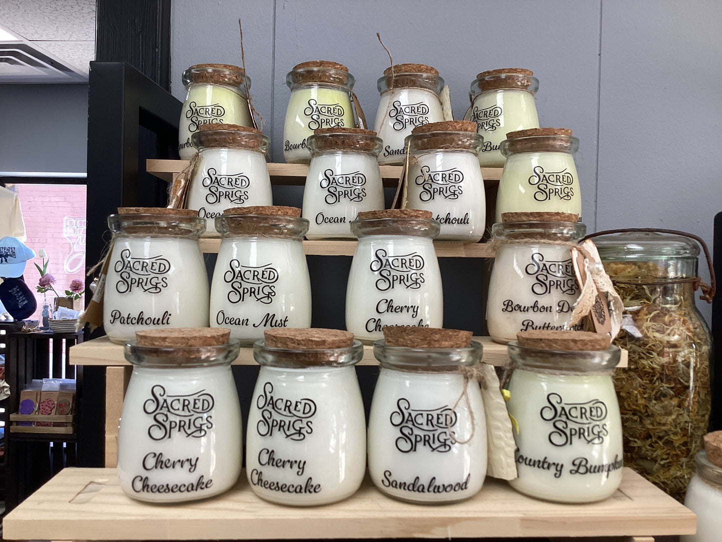 Pot belly candles 3.4oz